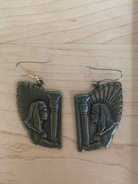 Photo of free Earrings (Maple Leaf) #1