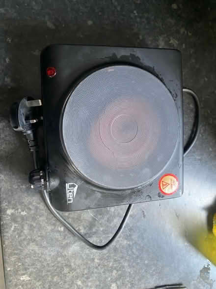 Photo of free Hot plate (ME5 Chatham) #1