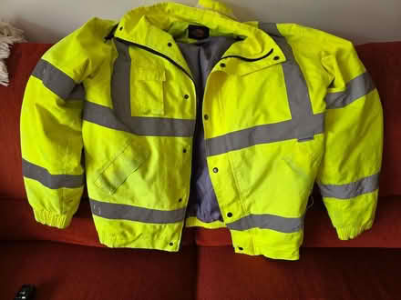 Photo of free Yellow hi viz jacket XL and trousers (Old Basing RG24) #1