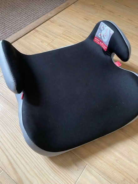 Photo of free Car booster seat (Trull) #1