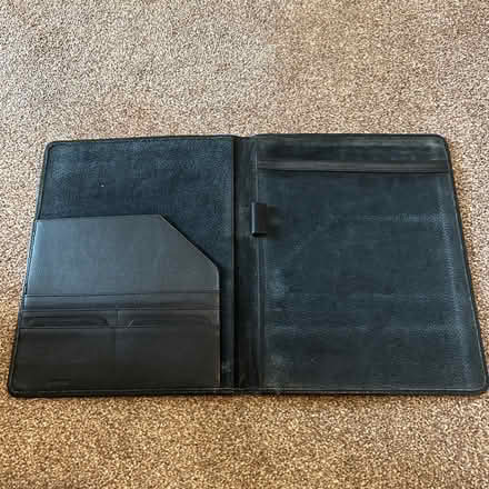Photo of free A4 Black Leather Folder (Oxenholme LA9) #2