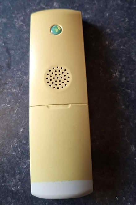 Photo of free Home Phone Set (3) (Kings Heath B14) #4