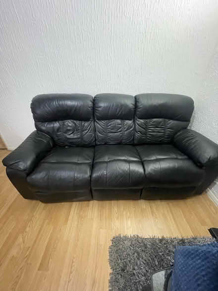 Photo of free 3 seat and 1 seat sofa recliner chairs (South Ockendon RM15) #1