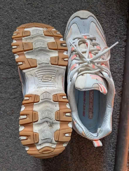 Photo of free Sketchers Size 8 ladies white (SL6 Maidenhead) #1
