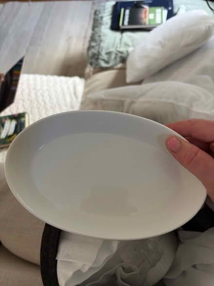 Photo of free Six white dishes (Mortlake SW13) #2