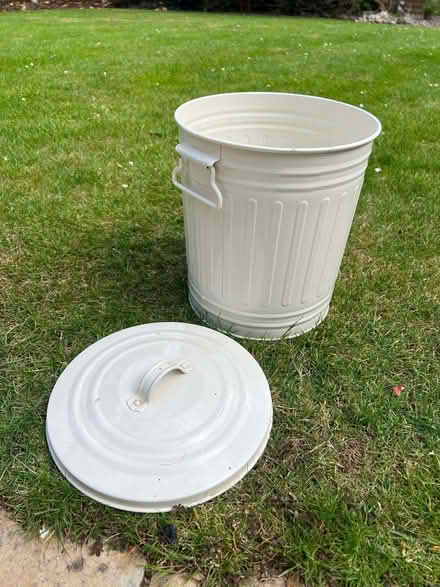 Photo of free Waste Paper Bin shaped as a dustbin (Mill Green AL7) #1