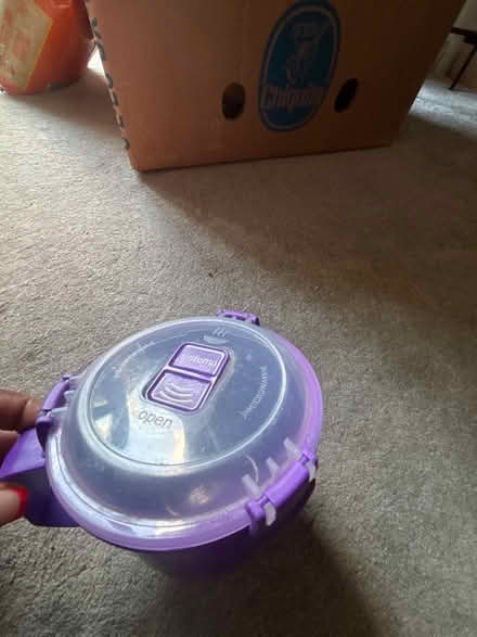 Photo of free Various kitchen items (Wimbledon SW19) #2