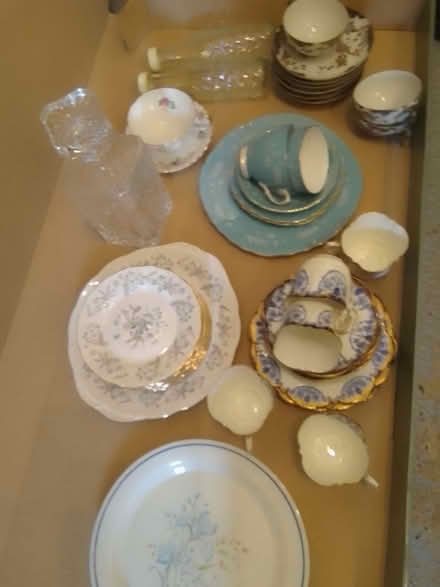 Photo of free China various items plus whisky decanter (Purley on Thames RG31) #2