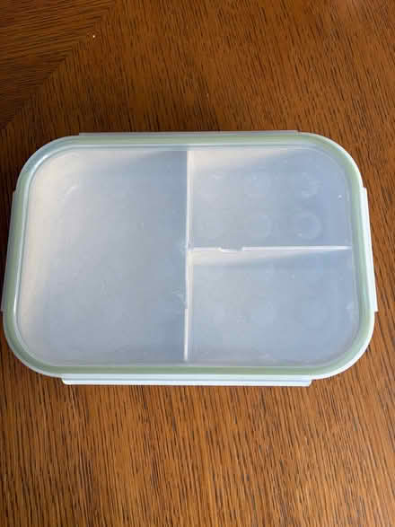 Photo of free Divided airtight lunchbox (Wokingham RG40) #1
