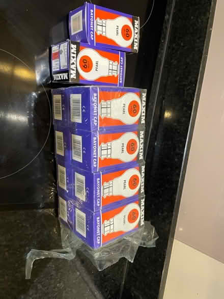 Photo of free bayonet lightbulbs (Kenilworth CV8) #1