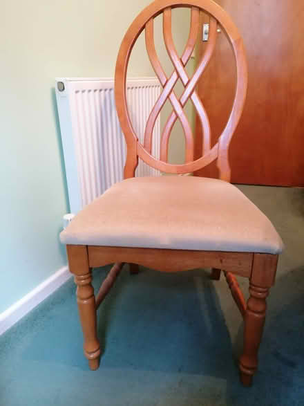 Photo of free Circular table and four chairs (Dyson perrins -wR14) #1