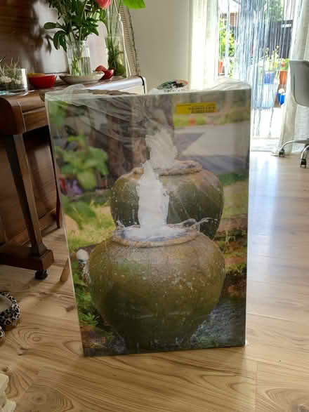 Photo of free Printed canvas of fountains (Worcester Park KT4) #1