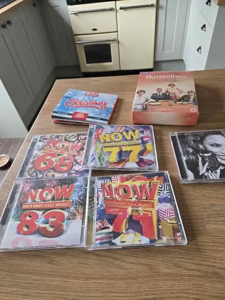 Photo of free Cds and dvd (Fenham NE5) #1