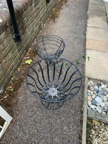 Photo of free 2 black planters (Worcester Park KT4) #1