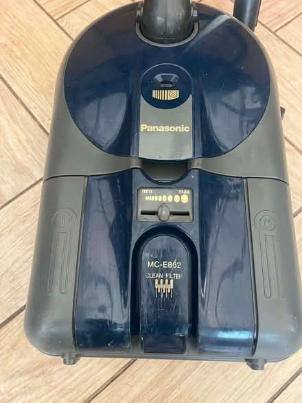 Photo of free vacuum cleaner (Broxtowe NG8) #2
