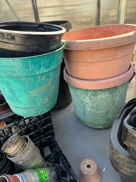 Photo of free Miscellaneous flower pots (Oakland hills) #1
