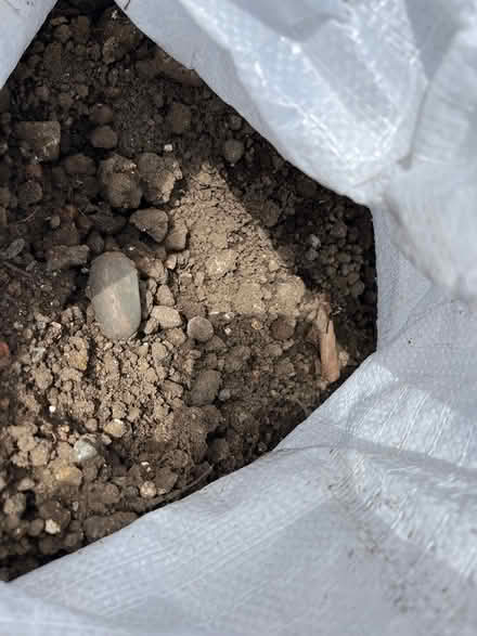 Photo of free Top soil (Bexleyheath DA7) #3