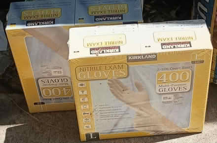 Photo of free New Rubber Gloves (Birdland) #1