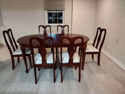 Photo of free Dining room table & 6 chairs (Springfield 19064) #2