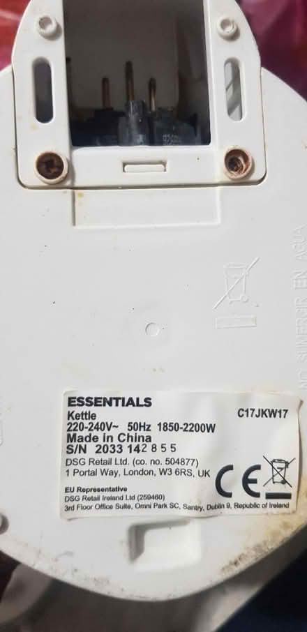 Photo of free Currys essential kettle for parts (Barkingside IG6) #2
