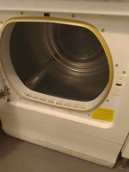 Photo of free Candy Reverse Action Condenser Tumble Dryer VG condition (Purley on Thames RG31) #4