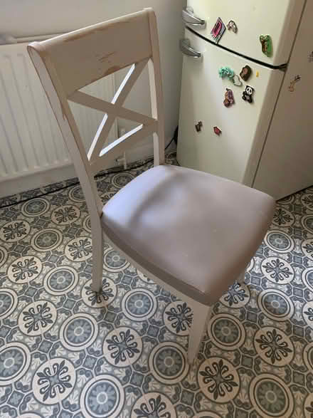 Photo of free 1 cream / mocha chair (Worcester Park KT4) #2