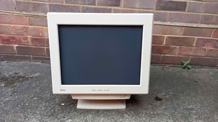 Photo of free IIYAMA Computer monitor 17" CRT (Central Letchworth) #2