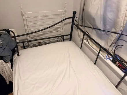 Photo of free Day bed and mattress (Colliers wood CR4) #2