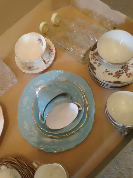Photo of free China various items plus whisky decanter (Purley on Thames RG31) #3