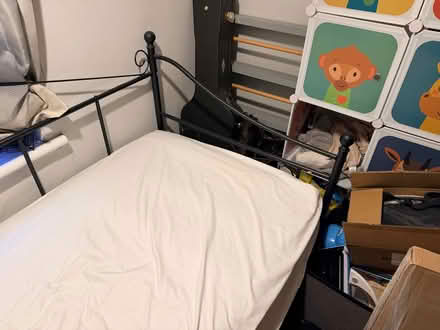 Photo of free Day bed and mattress (Colliers wood CR4) #3