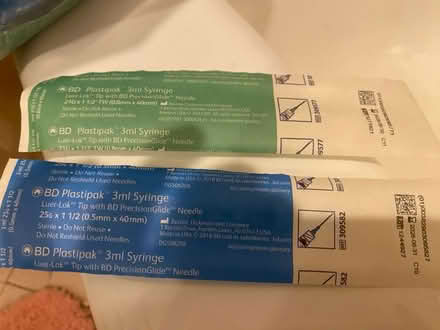 Photo of free Syringes x 40 (Off Waldo.) #2
