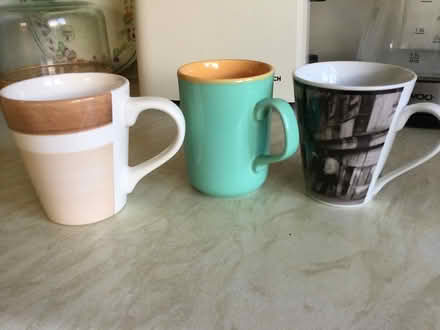 Photo of free Mugs (CT2) #1