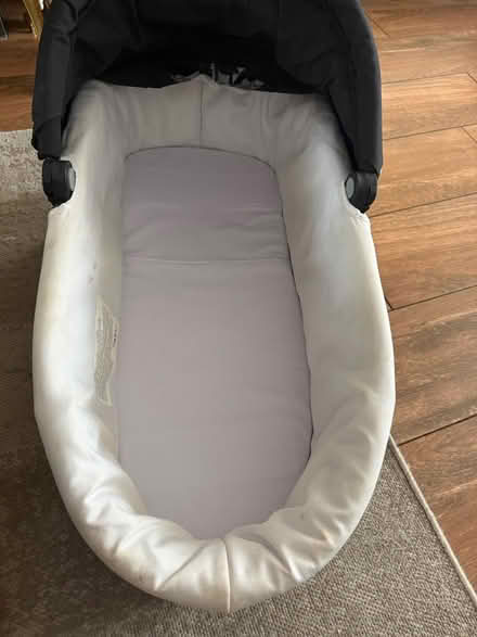 Photo of free Bassinet icandy (DE24) #1