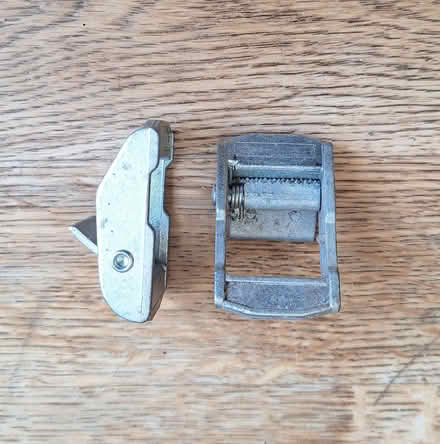 Photo of free Webbing clips (Epping CM16) #1