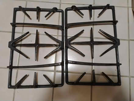 Photo of free GE Profile Cooktop Grates (Darien) #1