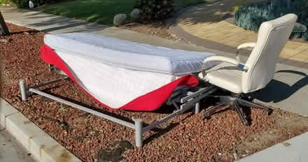 Photo of free Curb alert (Cupertino) #1