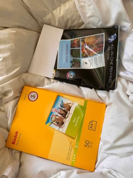 Photo of free Printer paper / photo paper (RG30, Reading West) #1