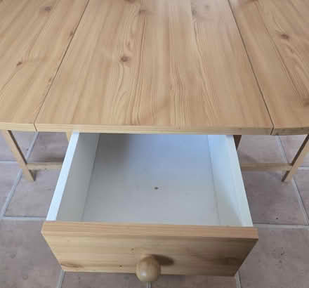 Photo of free Space Saving Table & Chairs (Aldershot GU12) #3