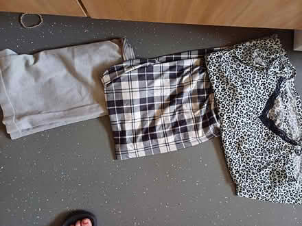 Photo of free Large clothing (Killingworth NE12) #1