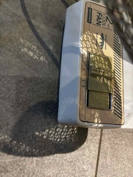 Photo of free Old fashioned fan (Millbank SW1P) #4