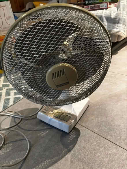 Photo of free Old fashioned fan (Millbank SW1P) #2