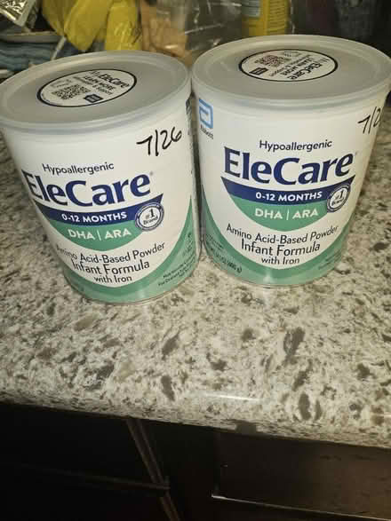 Photo of free Infant formula (South Clifton) #1