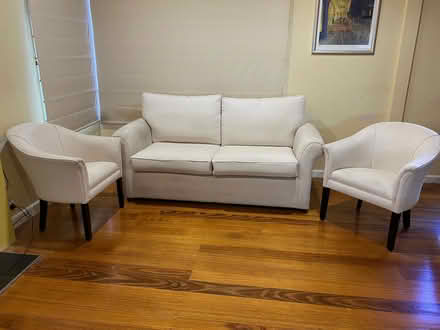 Photo of free 3 piece lounge suite (Highett) #1