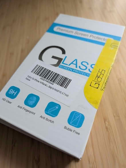 Photo of free iphone 14 plus screen protectors (Poughquag) #1