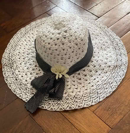 Photo of free Hats (Gore ME9) #1
