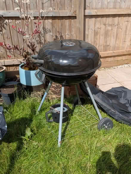 Photo of free Old BBQ and cover (Nottingham) #1