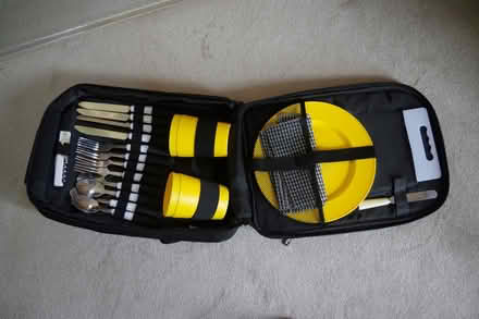 Photo of free Picnic backpack (Astley CV10) #2