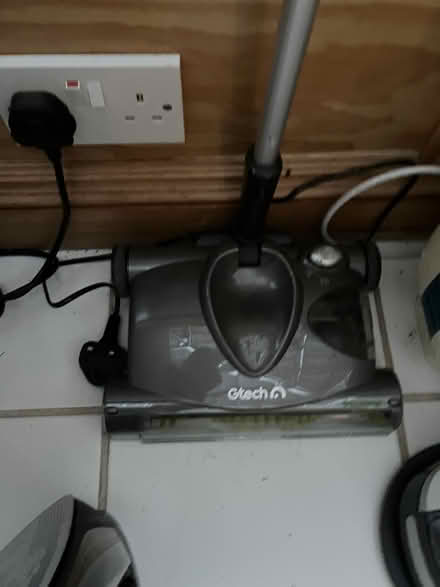 Photo of free GTech Vacuum Cleaner/Carpet Sweeper SW22 (Hailsham BN27) #1