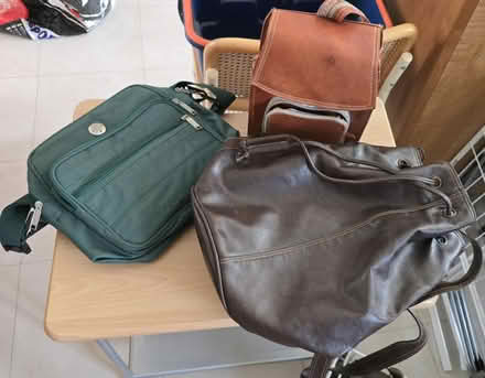 Photo of free 7 vintage bags (Flitwick) #3