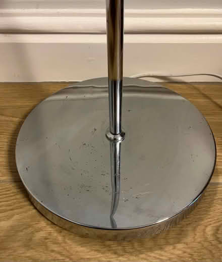 Photo of free Floor lamp with grey velvet shade (Hitchin SG4 7SN) #4